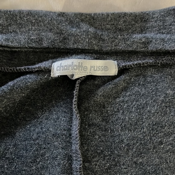 Tops - Picture 2 of 4